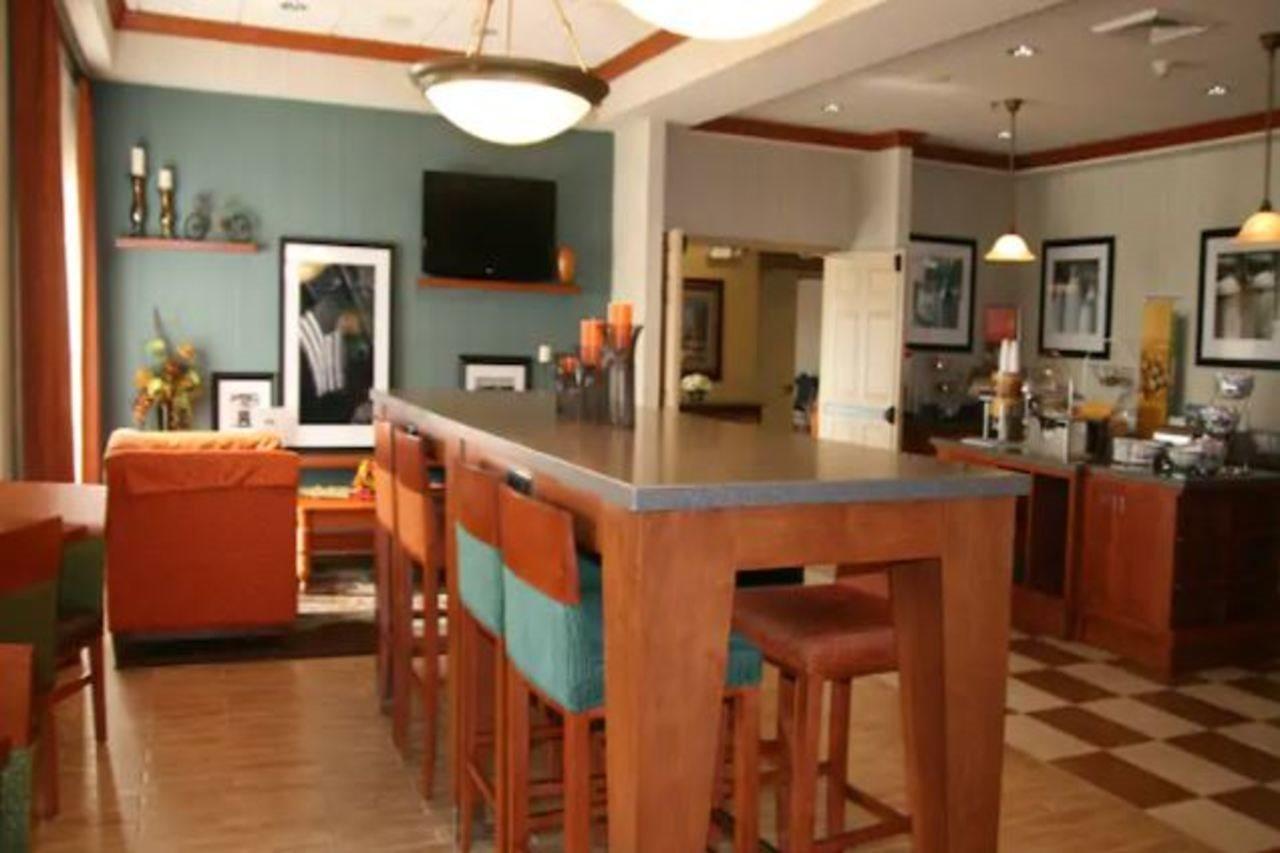 Hampton Inn Lebanon Buitenkant foto
