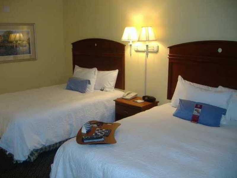 Hampton Inn Lebanon Buitenkant foto